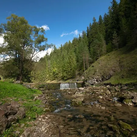 Palčovka - U Ondry A U Andělky *