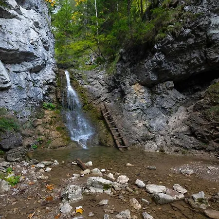 Palčovka - U Ondry A U Andělky